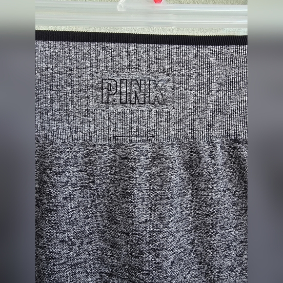 PINK Victoria's Secret Charcoal and Black Leggings - Picture 3 of 6